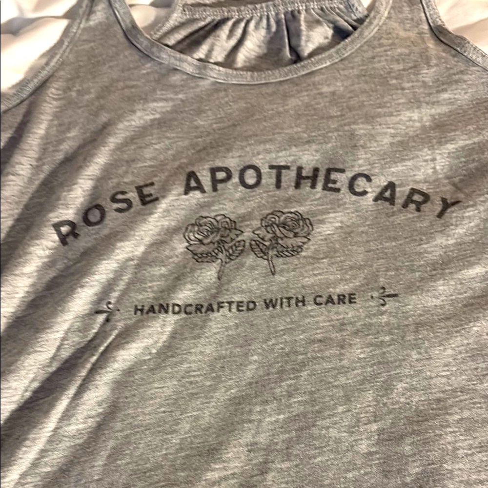 Schitt’s Creek Women’s Rose Apothecary Tank Top